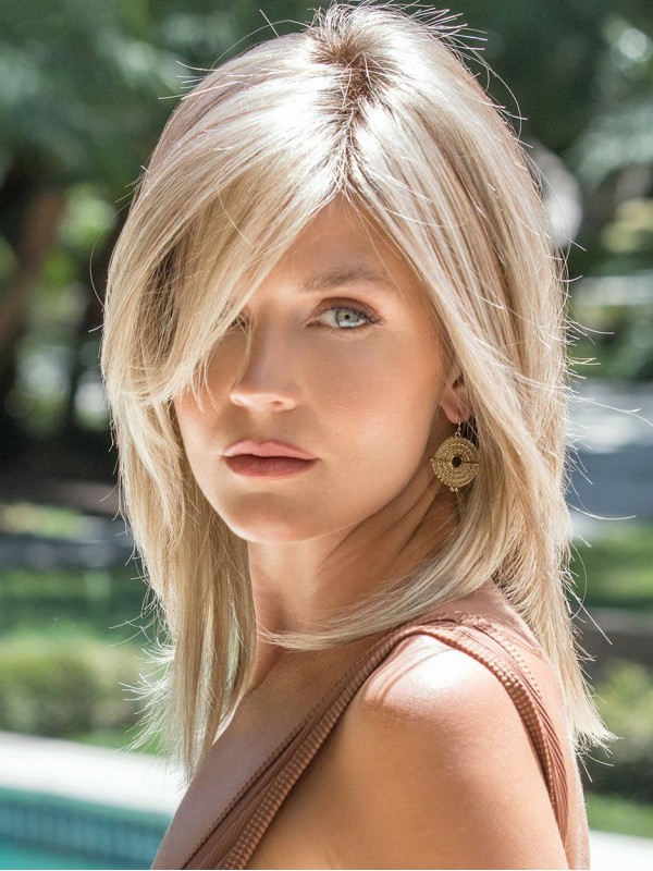 Zacht 14" Capless Rechte Synthetische Blonde Pruiken Met Pony