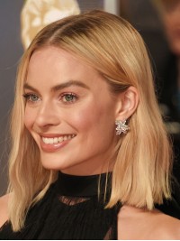 Blonde Medium Golvende Kaploze Pruiken