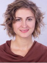Blonde Korte Golvende Kaploze Pruiken