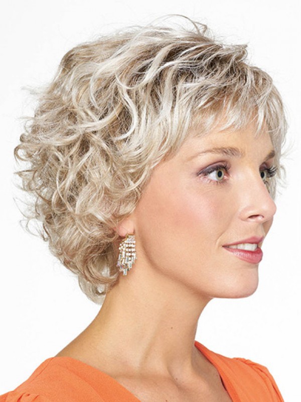 Blonde Gekrulde Kinlengte Bobs Monofilament Pruiken Voor Dames