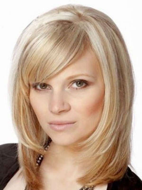 Blonde Rechte Kaploze Remy-Pruiken Van Echt Haar Met Pony 12 Inch