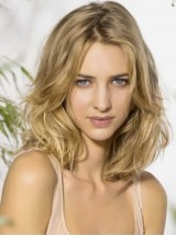 Gelaagde Blonde Golvende Remy Pruiken Van Menselijk Haar Met Kant 16 Inch