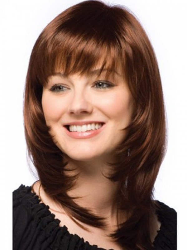 Gelaagde Bruine Rechte Capless Remy Human Hair Pruiken Met Pony 12 Inches