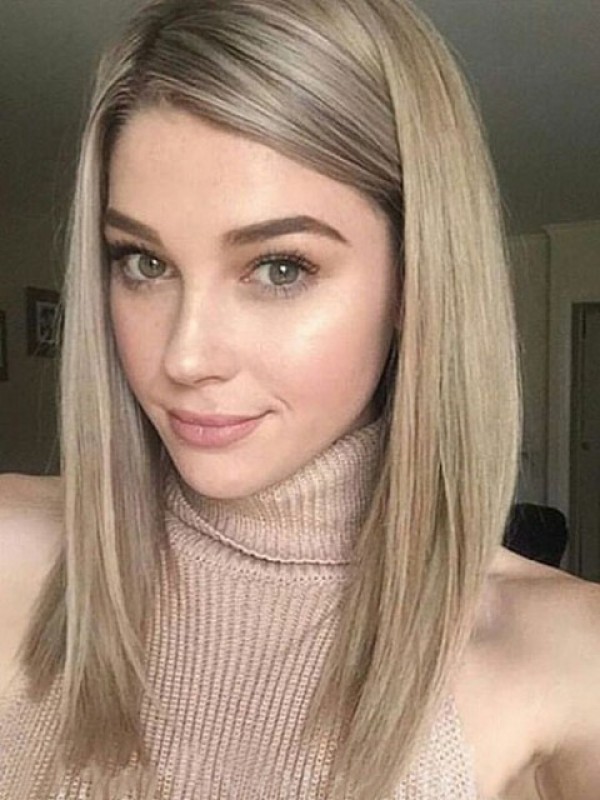 Blonde Lange Rechte Full Lace Menselijke Pruik Met Pony Aan De Zijkant 16 Inch
