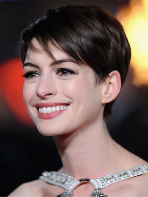 Anne Hathaway Pruiken Van Echt Haar Met Korte Kanten Voorkant, Rechte Jongenssnit