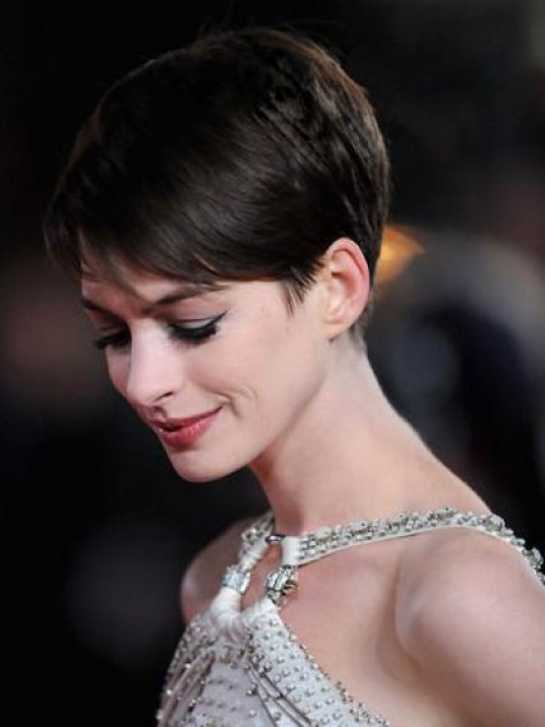 Anne Hathaway Pruiken Van Echt Haar Met Korte Kanten Voorkant, Rechte Jongenssnit