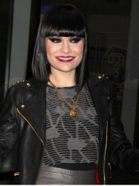 Jessie J Bob-Stijl Korte Rechte Synthetische Kaploze Pruiken Met Pony