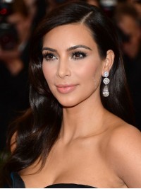Kim Kardashian Golvende Lange Pruiken Van Echt Haar Met Kant En Pony Aan De Zijkant