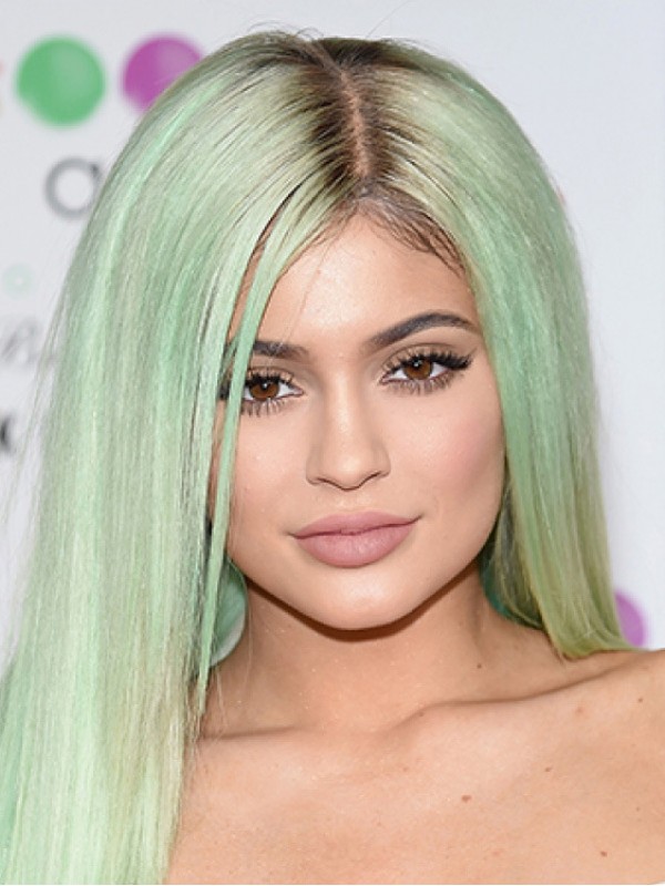 Kylie Jenner Lichtgroene Rechte Lange Kaploze Synthetische Pruiken Met Pony Opzij