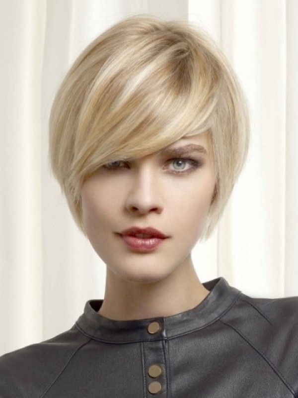 Blonde Korte Rechte Kaploze Synthetische Pruik