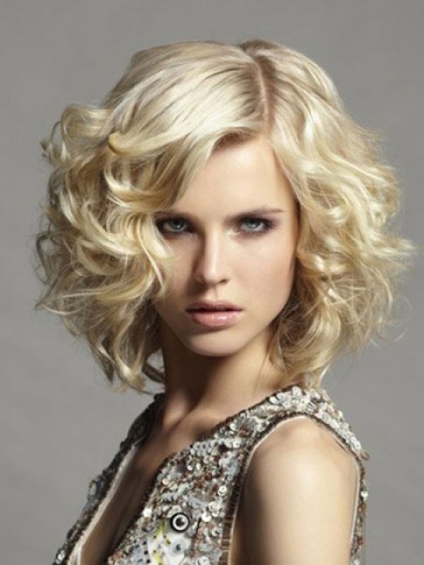 Korte Golvende Kaploze Blonde Synthetische Pruiken