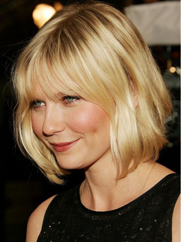 Blonde Korte, Golvende, Kaploze Synthetische Pruik Met Pony 10 Inch