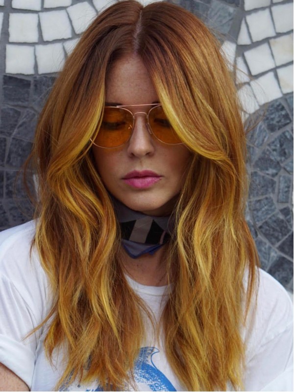 Lange Golvende Middenscheiding 13 * 6 Lace Front Pruiken Van Echt Haar 20 Inch